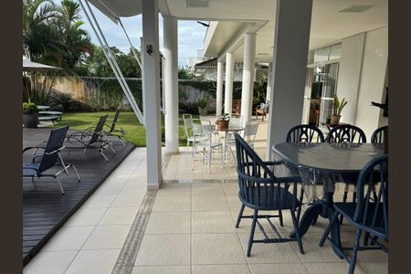 18_photo/9527445d6d.f2c8c659ffa0a6bc-ATLAS-dcabda99-c5b2-49d0-bf83-ee70622c2e84.jpg de casa à venda com 5 quartos, 605m² em Jurerê Internacional, Florianópolis