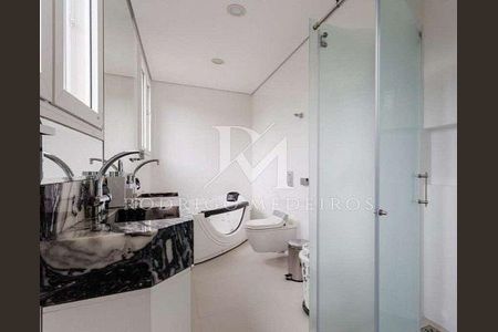 25_photo/9527445d6f.4d21696e34f451c0-ATLAS-b0f35ceb-bcb0-4dcc-9c38-4d4e561ba0ee.jpg de casa à venda com 5 quartos, 739m² em Jurerê, Florianópolis