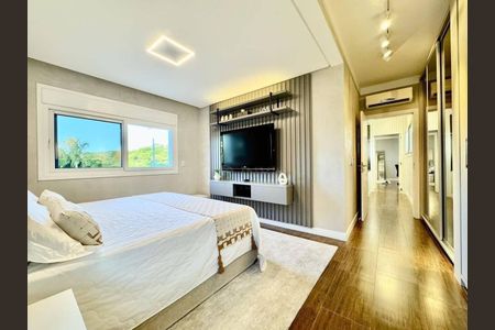 18_photo/9527445d6f.62e8321271ffcb76-ATLAS-406cdcf5-d15c-4cd8-9b88-46c814ff38fb.jpg de casa para alugar com 3 quartos, 330m² em Jurerê, Florianópolis