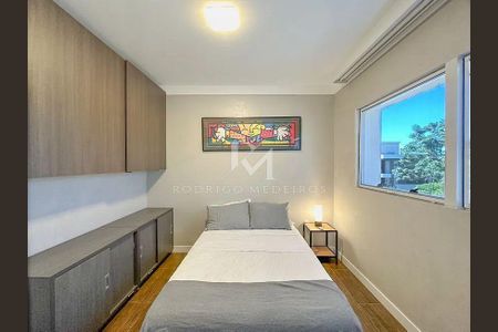 13_photo/9527445d6f.62e8321271ffcb76-ATLAS-4c55713e-8e8a-454b-a2e4-bbd84216c4fd.jpg de casa para alugar com 3 quartos, 330m² em Jurerê, Florianópolis