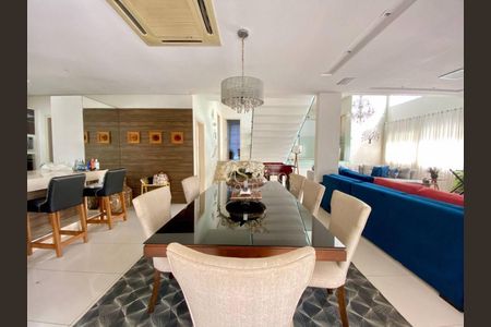 12_photo/9527445dc1.04c16ff0d284adb7-ATLAS-dca8d97c-6fa2-4aa8-ba1d-18672cdacd32.jpg de casa à venda com 5 quartos, 383m² em Jurerê, Florianópolis