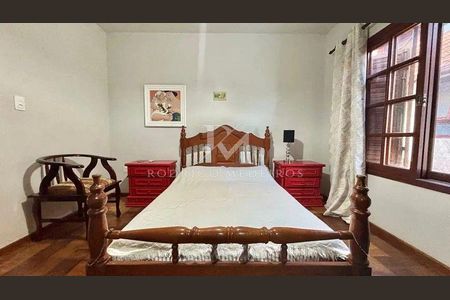 20_photo/9527445dc3.df2406aa61ba3211-ATLAS-b4712e47-607c-4cd0-a9f0-eff83bed4f1f.jpg de casa à venda com 5 quartos, 316m² em Jurerê, Florianópolis