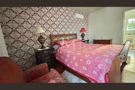 16_photo/9527445dc3.df2406aa61ba3211-ATLAS-fd15cd41-9dfb-4da5-b490-f50dc89bcd0f.jpg de casa à venda com 5 quartos, 316m² em Jurerê, Florianópolis