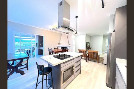 2_photo/9527445e5f.dcca9f9e60ce1668-ATLAS-1a66431d-aecc-498e-84c5-2cbfe40dbb70.jpg de apartamento à venda com 3 quartos, 191m² em Jurerê Internacional, Florianópolis