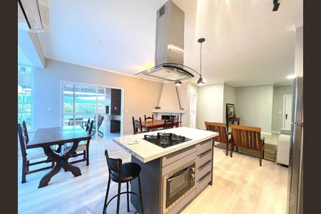 11_photo/9527445e5f.dcca9f9e60ce1668-ATLAS-6de6b54c-2bd6-4df6-8e08-b1034d28966e.jpg de apartamento à venda com 3 quartos, 191m² em Jurerê Internacional, Florianópolis