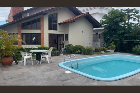 6_photo/9527445ed5.7a37549eceeba21f-ATLAS-2c04ef3f-44cb-4414-a4be-bc2fb7c49ab3.jpg de casa à venda com 0 quarto, 175m² em Jurerê, Florianópolis