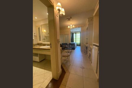 4_photo/9527445f03.45856fddb07f2389-ATLAS-9afcdabb-9ec7-4e4a-b400-5a080c984a7d.jpg de apartamento à venda com 1 quarto, 41m² em Jurerê Internacional, Florianópolis