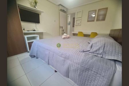 4_photo/9527445f1d.8fb203daea398bf8-ATLAS-06ca4ce1-7093-4a0c-af84-bdb4d1a4cb28.jpg de casa para alugar com 4 quartos, 350m² em Jurerê, Florianópolis