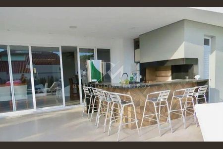 14_photo/9527445f39.634b90aac120c2e2-ATLAS-7f823c3e-ed0e-4a10-ab6a-e3ca40c9db34.jpg de casa à venda com 5 quartos, 380m² em Jurerê Internacional, Florianópolis