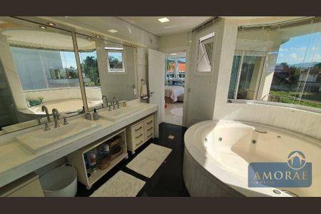 29_photo/9527445f4f.765b2fb15bab3528-ATLAS-599331f6-75b4-4a81-8acb-afafc5ce5f66.jpg de casa à venda com 6 quartos, 483m² em Jurerê Internacional, Florianópolis