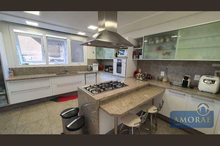 49_photo/9527445f4f.765b2fb15bab3528-ATLAS-ebe819fa-e222-45e5-87b3-8212b2936957.jpg de casa à venda com 6 quartos, 483m² em Jurerê Internacional, Florianópolis