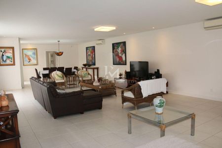 8_photo/9527445f6f.3714cccd63f8fe2d-ATLAS-65e7a28f-3f6a-40be-bfec-86ee526101c1.jpg de casa à venda com 6 quartos, 479m² em Jurerê Internacional, Florianópolis