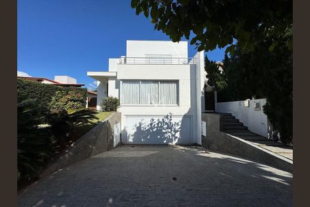 6_photo/9527445f6f.3714cccd63f8fe2d-ATLAS-be554a28-2de6-4610-beb8-1a15812452e3.jpg de casa à venda com 6 quartos, 479m² em Jurerê Internacional, Florianópolis