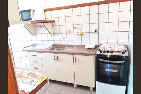 39_photo/9527445f7b.e1e153c848220f28-ATLAS-84f2cb78-7988-43d5-b985-4baa3c5f0fa3.jpg de casa à venda com 5 quartos, 309m² em Jurerê Internacional, Florianópolis