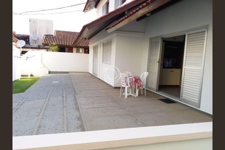30_photo/9527445f7b.e1e153c848220f28-ATLAS-c6b313f5-732c-4bb0-a9c5-f64be0e20e1c.jpg de casa à venda com 5 quartos, 309m² em Jurerê Internacional, Florianópolis