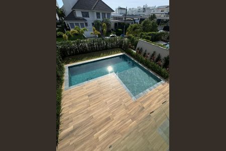 7_photo/9527445fc9.0f81dd1a9a4f6ffb-ATLAS-312c8f65-1797-4dcd-bbcb-7ddbd53d5520.jpg de casa à venda com 5 quartos, 727m² em Jurerê Internacional, Florianópolis