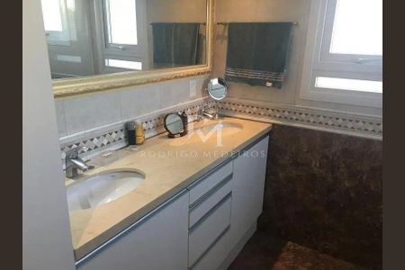 10_photo/9527445fdb.1987c265c069de70-ATLAS-65dc6d92-a3bd-416a-a3cc-daa72f1900d5.jpg de casa à venda com 4 quartos, 420m² em Jurerê Internacional, Florianópolis