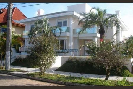 7_photo/9527445fdb.1987c265c069de70-ATLAS-7f9ba2d1-1309-42e7-8597-052f4247e087.jpg de casa à venda com 4 quartos, 430m² em Jurerê Internacional, Florianópolis