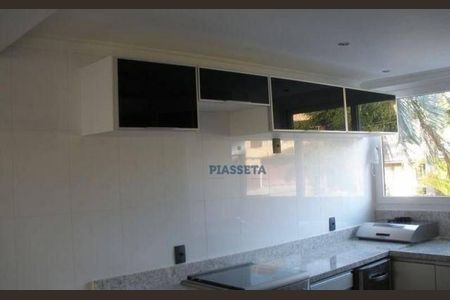 9_photo/9527445fdb.1987c265c069de70-ATLAS-d7886a02-fa74-47fa-a49e-703e81a8e3bc.jpg de casa à venda com 4 quartos, 430m² em Jurerê Internacional, Florianópolis