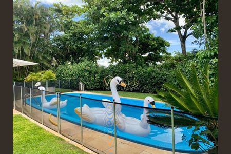 44_photo/9527445fe5.c27bb358fc36071b-ATLAS-e0a726eb-76d9-4c6a-bde9-cd8091bc09db.jpg de casa à venda com 5 quartos, 750m² em Jurerê Internacional, Florianópolis