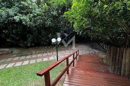 7_photo/9527445fef.ceff8192393c33de-ATLAS-6943fa6e-cdfb-4e43-a1a4-511d23562fe5.jpg de casa à venda com 5 quartos, 621m² em Jurerê Internacional, Florianópolis