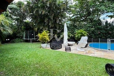 13_photo/9527445fef.ceff8192393c33de-ATLAS-bb9e37e0-1a3e-48bd-8891-15c7a0eed7c5.jpg de casa à venda com 5 quartos, 621m² em Jurerê Internacional, Florianópolis