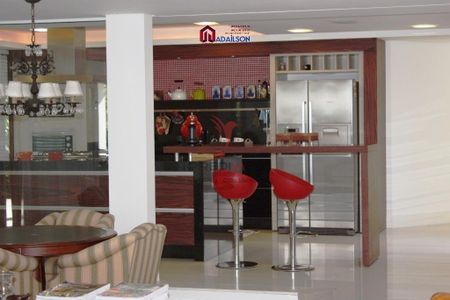 12_photo/9527445ff1.ceff8192393c33de-ATLAS-7b077de3-4e5c-4fd0-94c2-8e93447969c5.jpg de casa à venda com 4 quartos, 600m² em Jurerê Internacional, Florianópolis