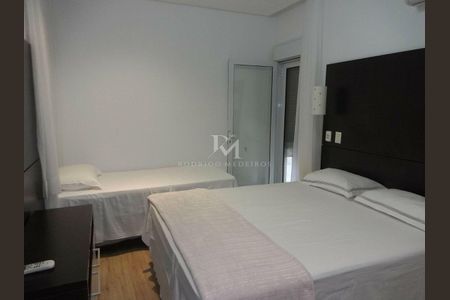 6_photo/952744605d.4f48e483d4bcdc3b-ATLAS-36db736c-9225-43ba-a2ee-fb11b4a0b4e4.jpg de casa à venda com 5 quartos, 400m² em Jurerê Internacional, Florianópolis