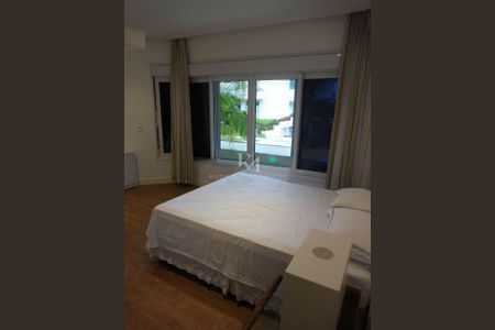 19_photo/952744605d.4f48e483d4bcdc3b-ATLAS-aeb2129d-3eb6-4648-be5b-d0c3bc3c2a79.jpg de casa à venda com 5 quartos, 400m² em Jurerê Internacional, Florianópolis