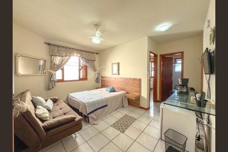 19_photo/9527446071.e17343cf5b702f60-ATLAS-eef56f04-97d6-4e84-994e-84593c9e53a8.jpg de casa à venda com 8 quartos, 450m² em Jurerê Internacional, Florianópolis