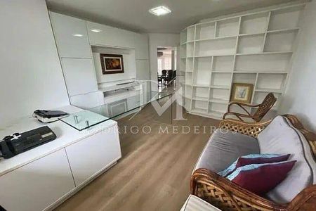 4_photo/95274460ad.a49d907f0912b726-ATLAS-e1221d07-0767-409f-a4fd-da313a1f0abe.jpg de casa à venda com 4 quartos, 318m² em Jurerê Internacional, Florianópolis