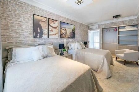 24_photo/952744610f.131c711fc740dfc3-ATLAS-eab6bb27-5319-44fd-af6d-0fcf4d2ab2a7.jpg de casa à venda com 4 quartos, 635m² em Jurerê Internacional, Florianópolis