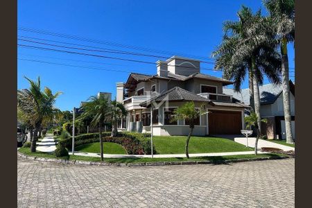 6_photo/952744612b.715174061ea0ebb0-ATLAS-49c3becd-b7aa-4ecb-953a-ed0f3a9ea19d.jpg de casa à venda com 5 quartos, 450m² em Jurerê, Florianópolis