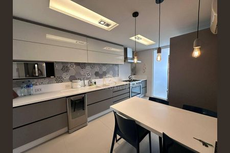 5_photo/952744614f.3b5be8f7c7ce6c98-ATLAS-2f29b20a-e8fb-453b-8aac-e314fa8e2ed0.jpg de apartamento à venda com 4 quartos, 390m² em Jurerê, Florianópolis