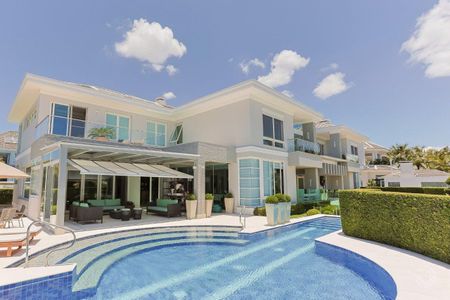 5_photo/952744616d.a5aae0993012fdde-ATLAS-17c841c9-2fb3-4ec0-92b5-cf0755c4270c.jpg de casa à venda com 7 quartos, 1086m² em Jurerê Internacional, Florianópolis