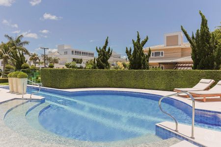 41_photo/952744616d.a5aae0993012fdde-ATLAS-521ef0e0-6f20-4b51-8c9a-7d2265afad58.jpg de casa à venda com 7 quartos, 1086m² em Jurerê Internacional, Florianópolis