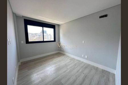 9_photo/95274463f5.fca8cbcdaf6c83b4-ATLAS-3bbd55aa-c581-4607-b0c6-7f18120caa30.jpg de apartamento à venda com 3 quartos, 128m² em Jurerê, Florianópolis