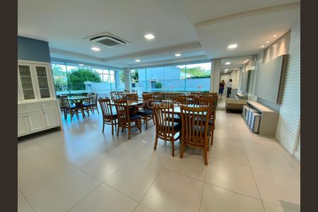 27_photo/9527446549.12d8d0dde9c1a577-ATLAS-fa2d0631-0f3b-4a7d-981d-718adc97edd1.jpg de apartamento à venda com 3 quartos, 110m² em Jurerê, Florianópolis