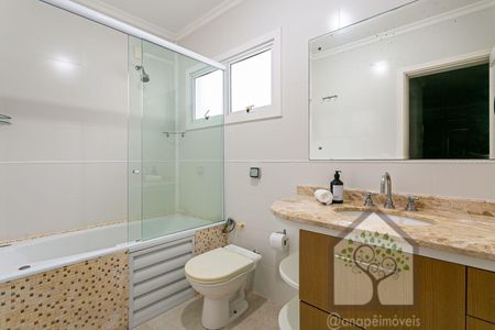 8_photo/9527446593.fbb71c400e959149-ATLAS-47c2e0f2-5085-41d3-b9d2-7f59b2bd7b25.jpg de casa à venda com 3 quartos, 220m² em Jurere Leste, Florianópolis