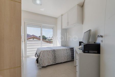 17_photo/95274465e5.e55d5649294f0132-ATLAS-f9eaa03f-aec6-448c-96a2-5e963a19b35f.jpg de casa à venda com 4 quartos, 532m² em Jurerê, Florianópolis