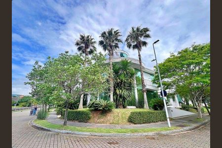 2_photo/9527446633.8a706a3c1c8a5b40-ATLAS-14c9b3fe-8bed-4a11-8621-d2c44c91fc0a.jpg de casa à venda com 7 quartos, 512m² em Jurerê Internacional, Florianópolis