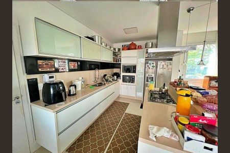 8_photo/9527446633.8a706a3c1c8a5b40-ATLAS-574205de-62cd-428e-957e-8f5dcaadb240.jpg de casa à venda com 7 quartos, 512m² em Jurerê Internacional, Florianópolis