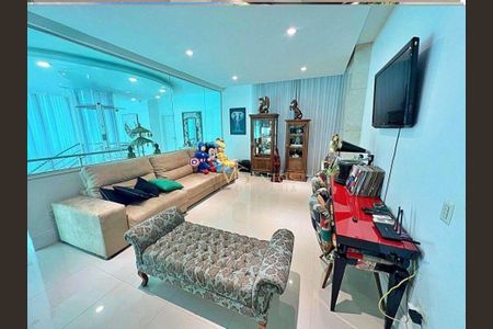3_photo/9527446633.8a706a3c1c8a5b40-ATLAS-d154440b-47ef-4faa-9b0f-92959b9180eb.jpg de casa à venda com 7 quartos, 512m² em Jurerê Internacional, Florianópolis