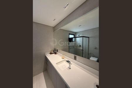 5_photo/952744669d.df8ad18b6ea2b8cf-ATLAS-100d5b3a-ce78-46b9-a2dc-ebdd092964a8.jpg de casa à venda com 4 quartos, 300m² em Jurerê Internacional, Florianópolis