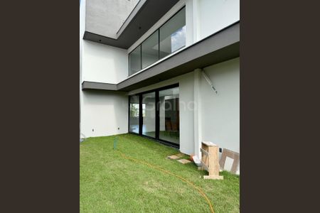 7_photo/952744669d.df8ad18b6ea2b8cf-ATLAS-1794ffe3-113d-45e5-a26c-96dffdefd592.jpg de casa à venda com 4 quartos, 300m² em Jurerê Internacional, Florianópolis