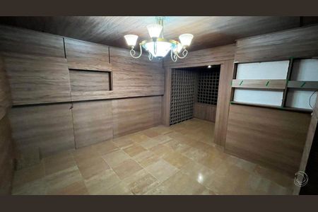 28_photo/95274466f9.44cb305f75931be4-ATLAS-a6e3e61b-dbb3-4c55-921f-ddbcbfd316de.jpg de casa à venda com 4 quartos, 365m² em Jurerê, Florianópolis