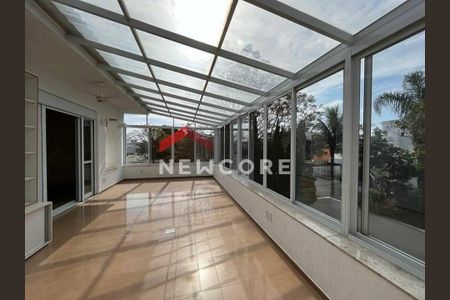 6_photo/95274466fb.f34ea19b5153c875-ATLAS-755edc25-5658-41bd-bd6f-b033d6b3b6c2.jpg de casa à venda com 4 quartos, 365m² em Jurerê, Florianópolis