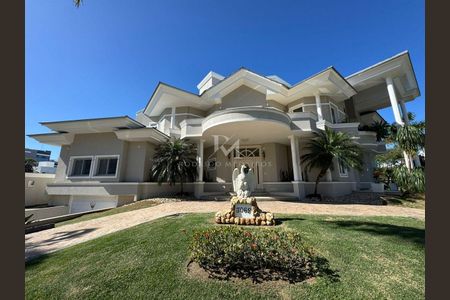 7_photo/9527446713.03040b3ace62f89c-ATLAS-b095bc41-17bd-4ddd-8757-ade88ea6573e.jpg de casa à venda com 6 quartos, m² em Jurerê Internacional, Florianópolis