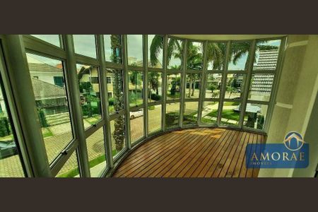 9_photo/952744672b.dc8bbd111761e841-ATLAS-2a97e3e3-7e35-4021-8ed1-b21f2ed318e3.jpg de casa à venda com 4 quartos, 464m² em Jurerê, Florianópolis