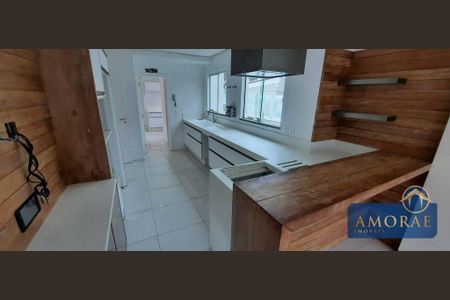 12_photo/952744672b.dc8bbd111761e841-ATLAS-2e9efbea-29ac-4b03-ba12-7f4eb314a9e7.jpg de casa à venda com 4 quartos, 464m² em Jurerê, Florianópolis